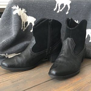 Munro Laramie Black Western Boots 7.5M